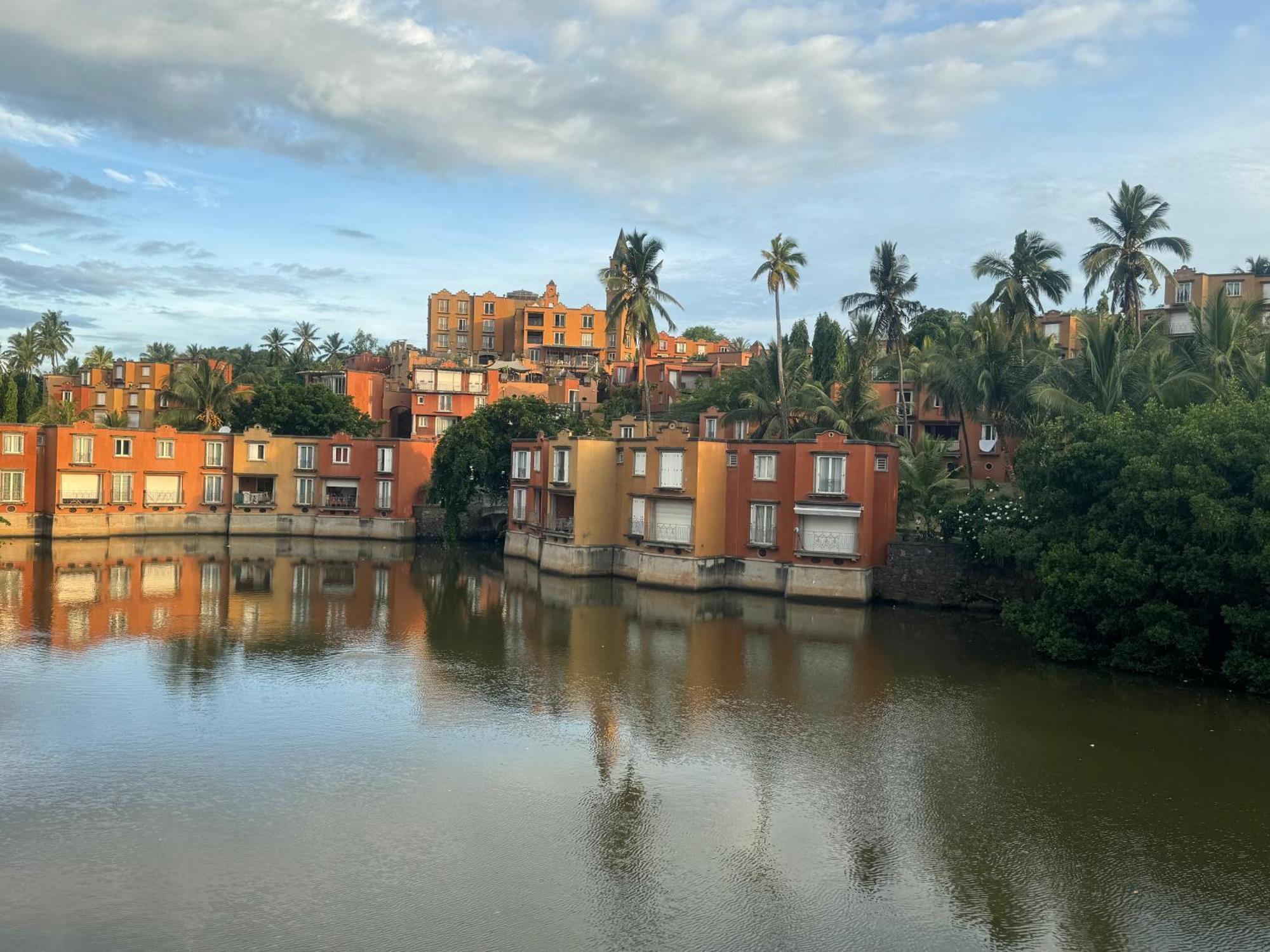 Villa In Port Chambly ,Mauritius Terre Rouge  エクステリア 写真