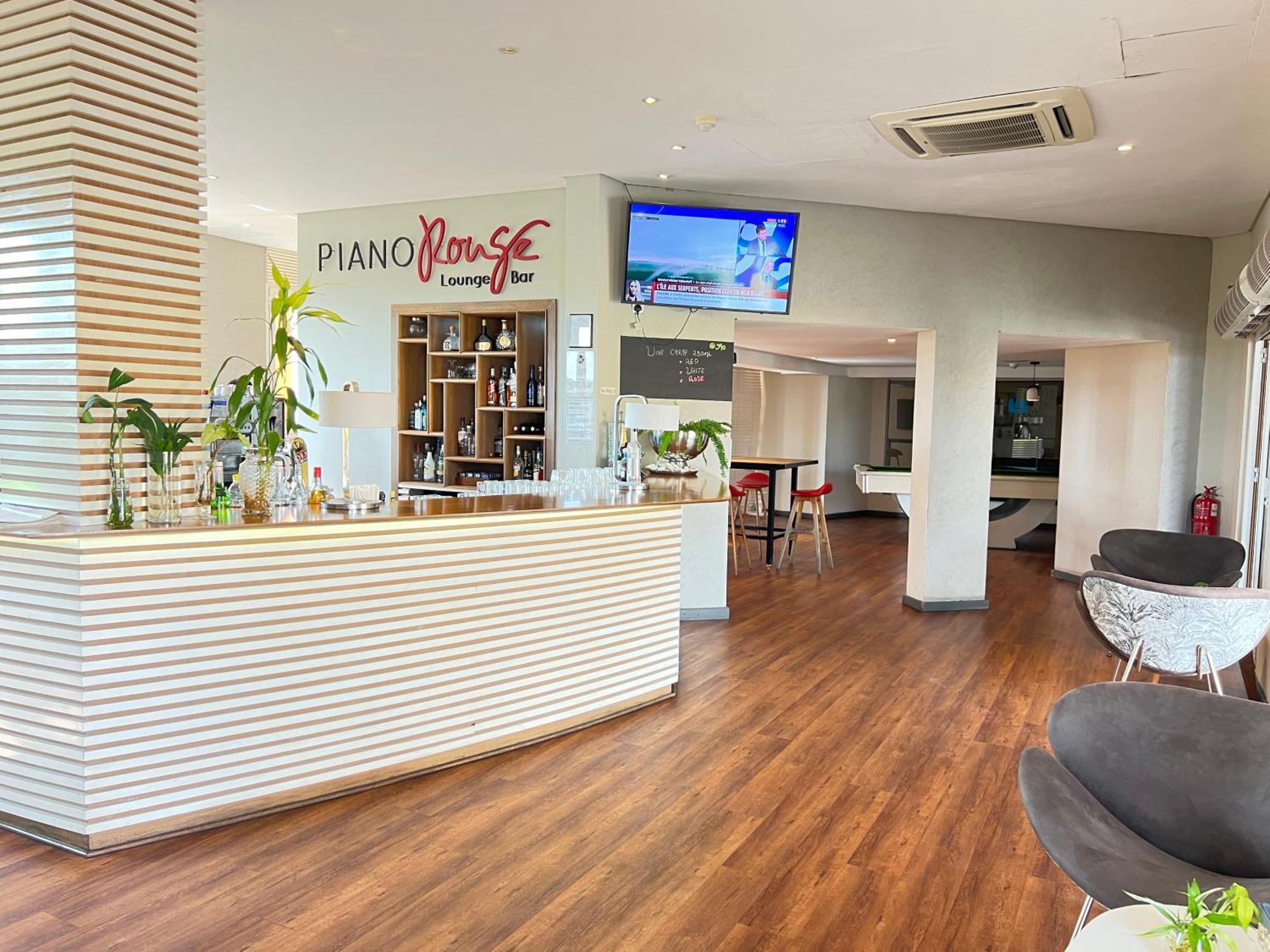 Villa In Port Chambly ,Mauritius Terre Rouge  エクステリア 写真