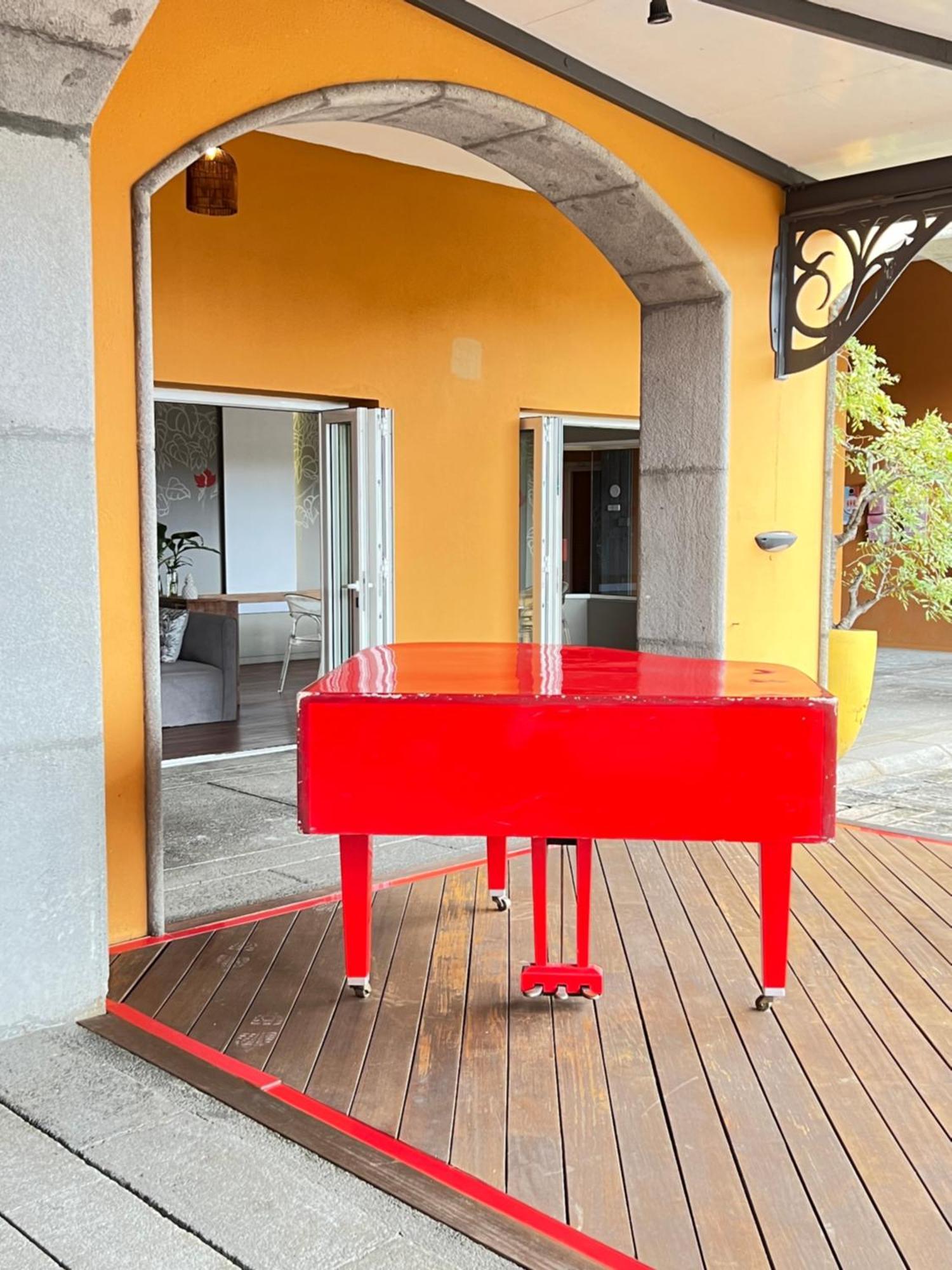 Villa In Port Chambly ,Mauritius Terre Rouge  エクステリア 写真