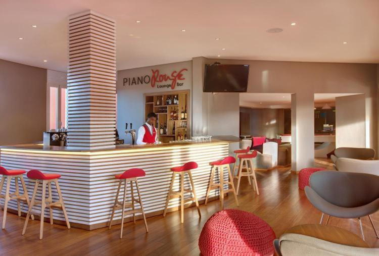 Villa In Port Chambly ,Mauritius Terre Rouge  エクステリア 写真