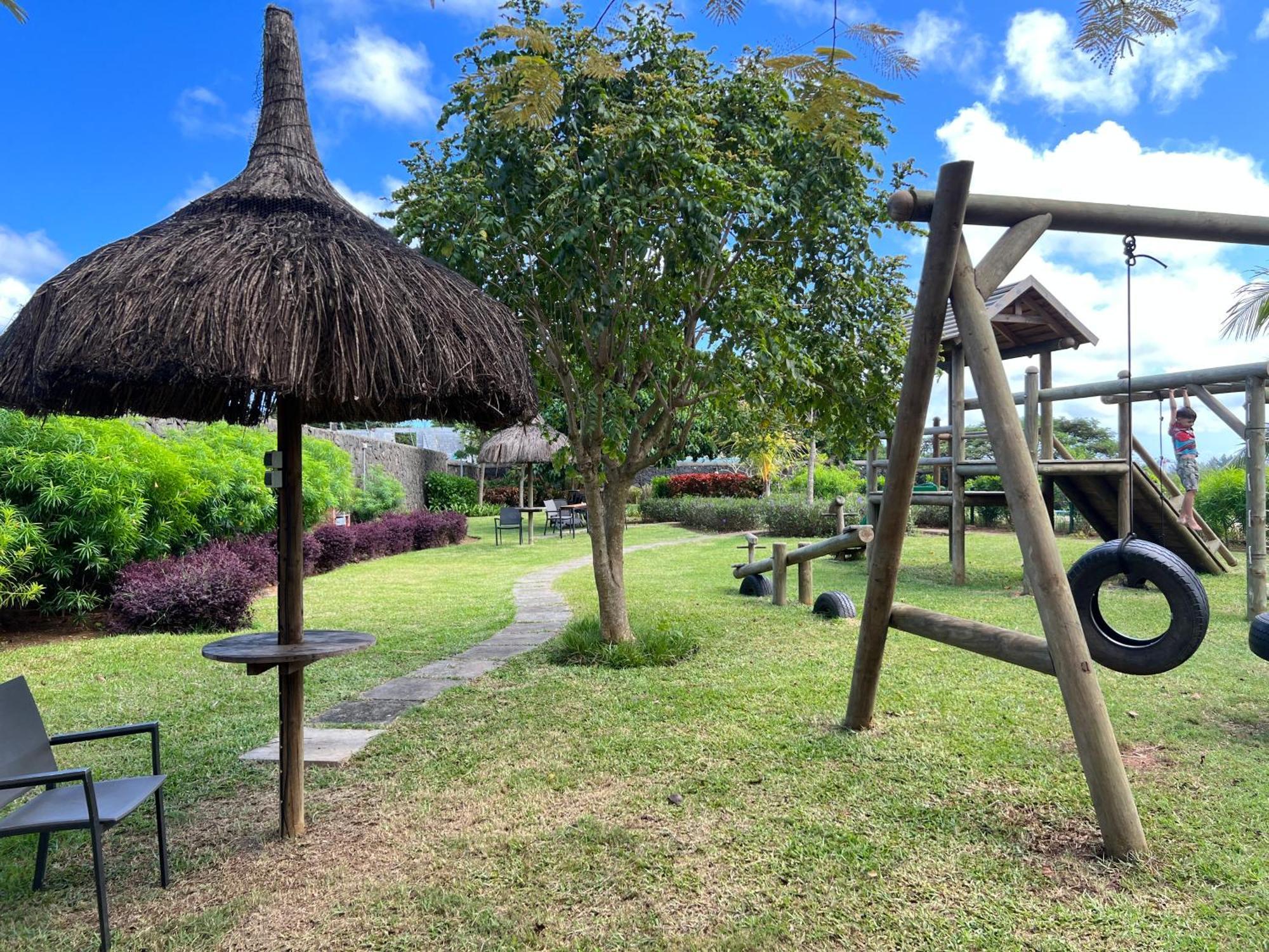 Villa In Port Chambly ,Mauritius Terre Rouge  エクステリア 写真