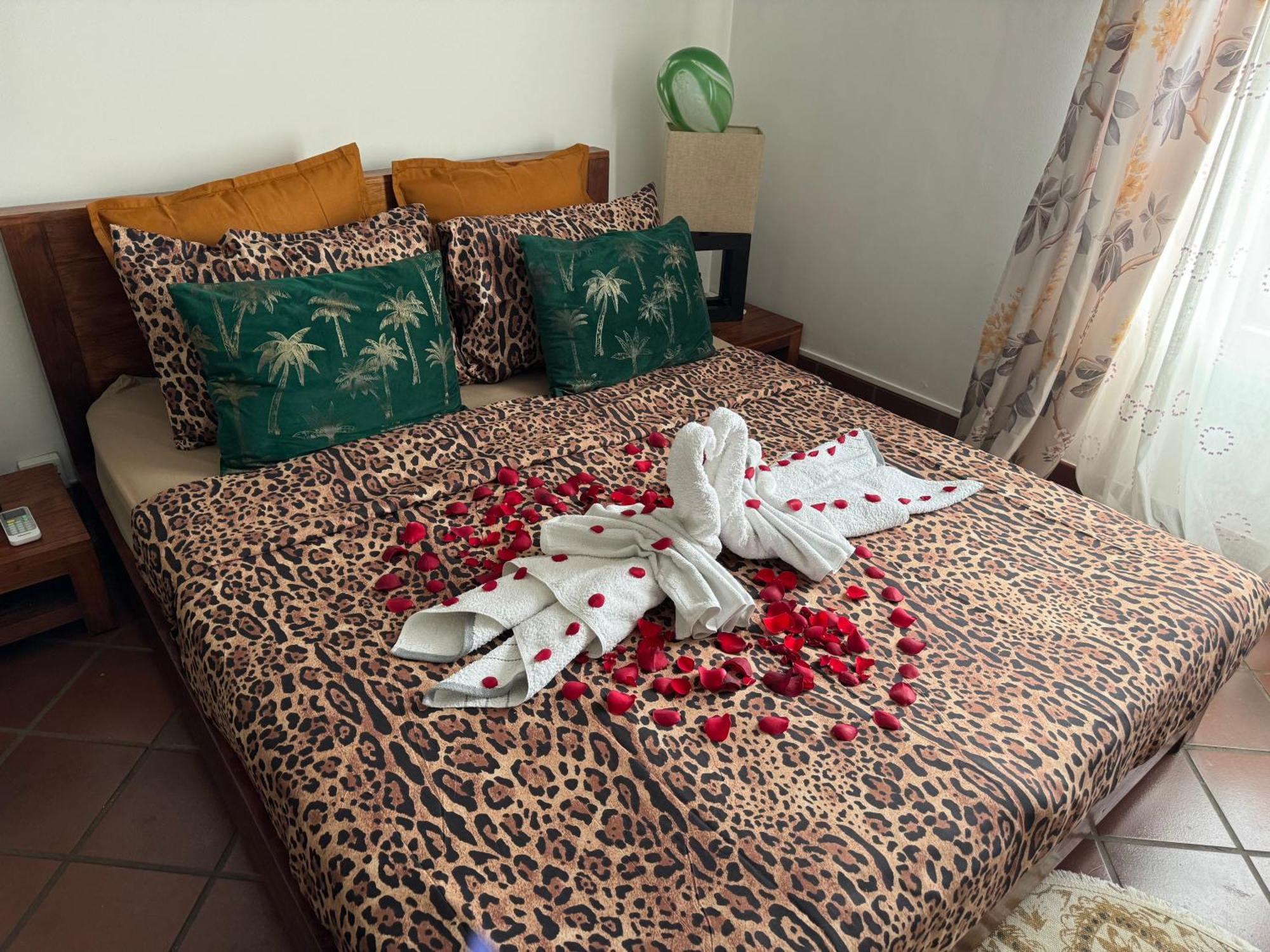 Villa In Port Chambly ,Mauritius Terre Rouge  エクステリア 写真